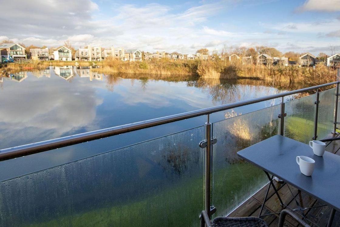 Minety Lake 43, Green Haven Somerford Keynes 외부 사진